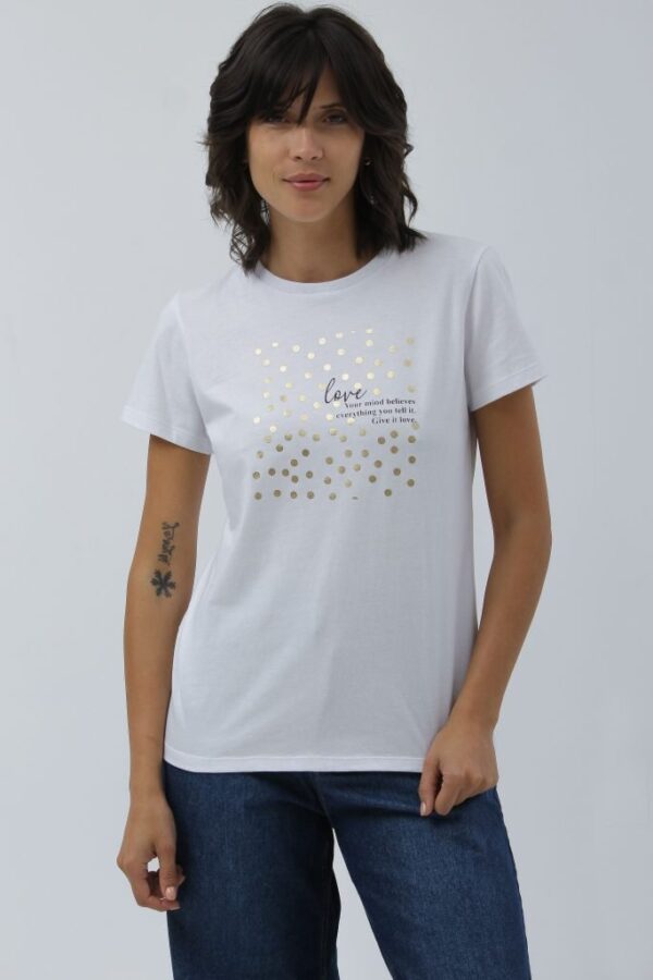 Remera con estampa Love puntitos