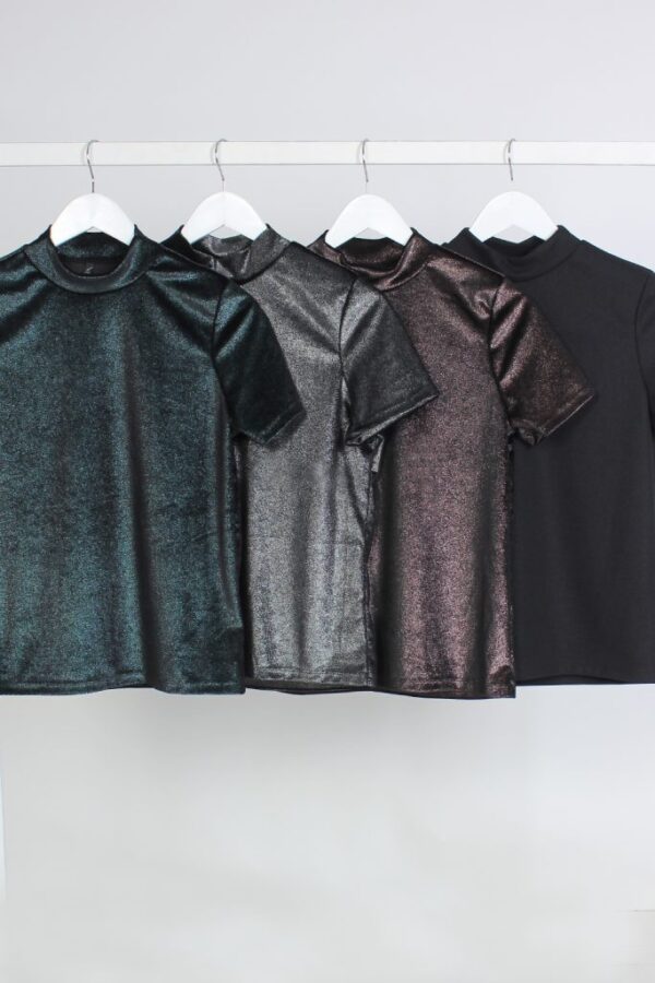 Remera Velvet con Cuello Alto para Mujer - Image 4